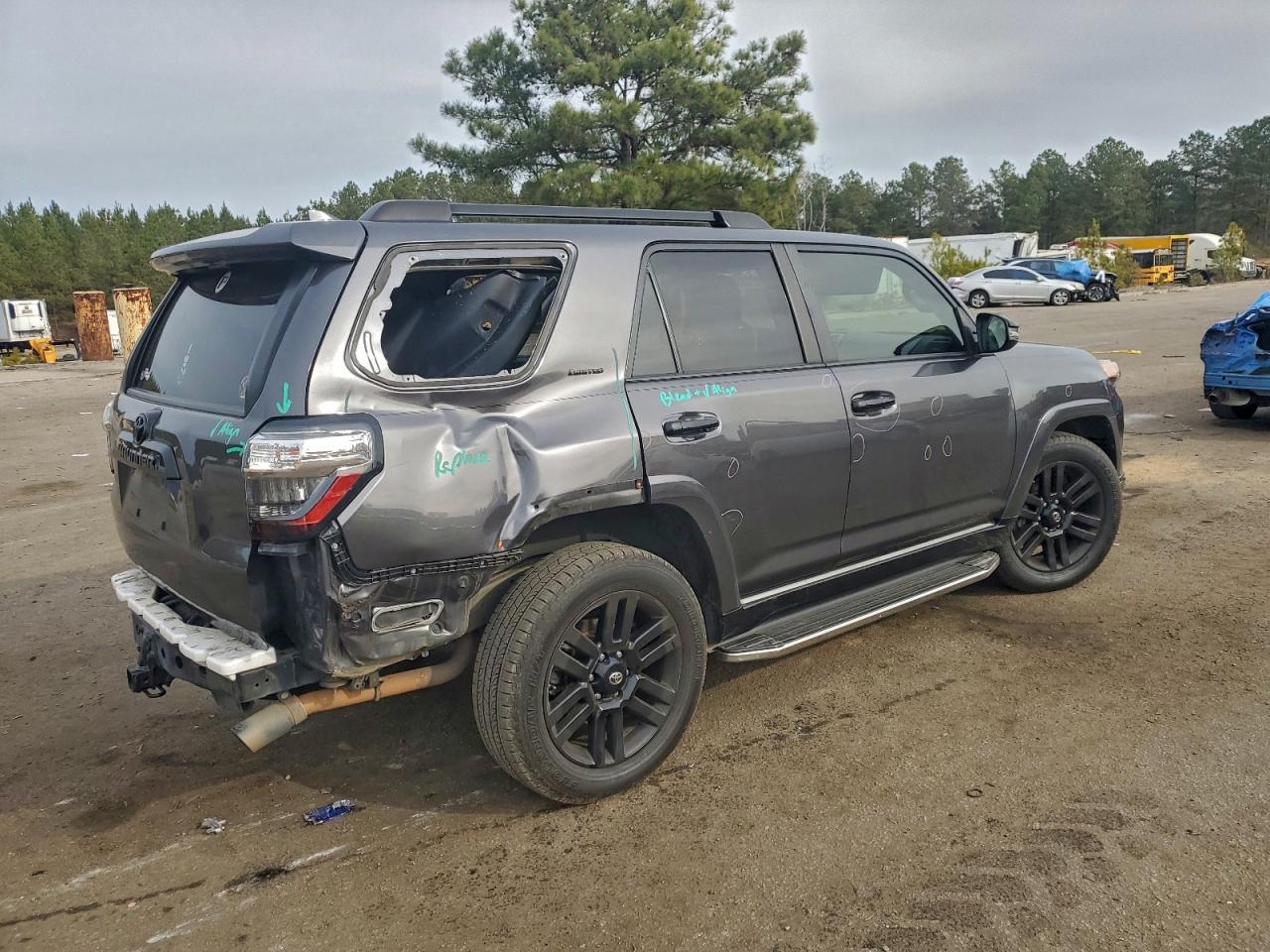 2021 Toyota 4Runner Night Shade - Image 3