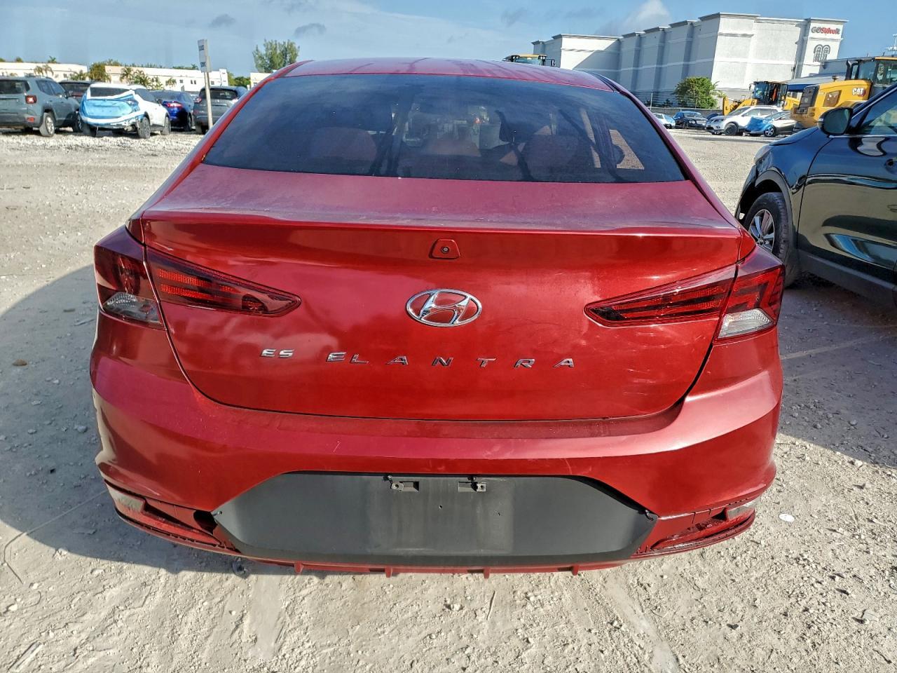 2020 Hyundai Elantra Se - Фото 6