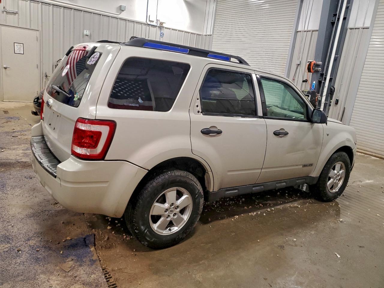 2008 Ford Escape Xlt - Фото 3