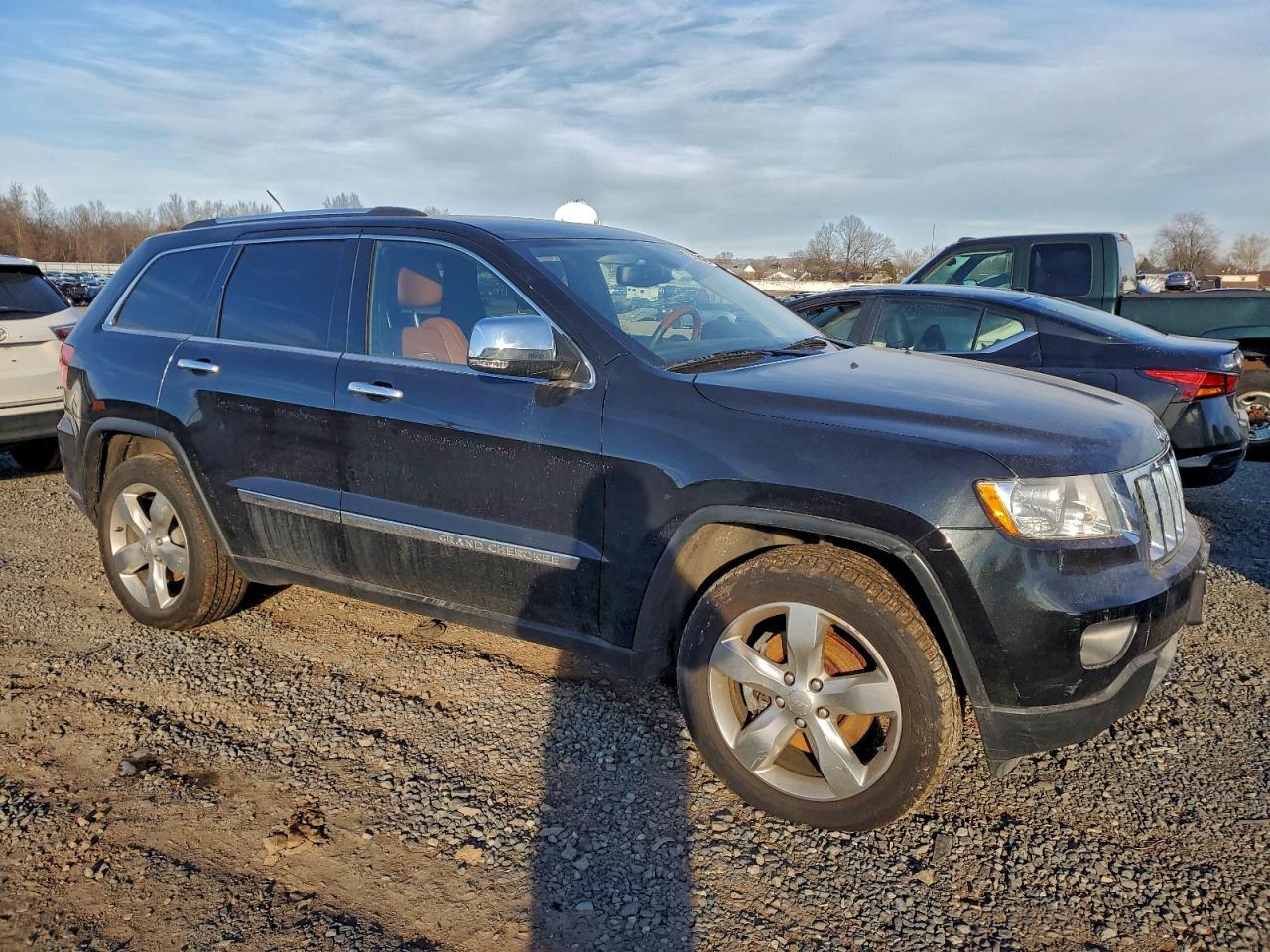 2011 Jeep Grand Cherokee Overland - Фото 4