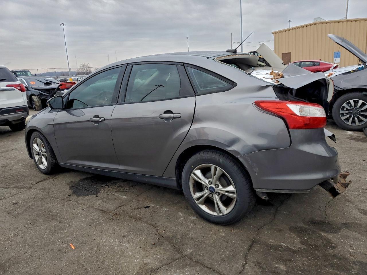 2014 Ford Focus Se - Image 2