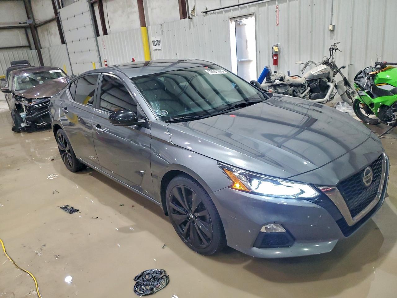 2019 Nissan Altima 2.5 Sr - Фото 4