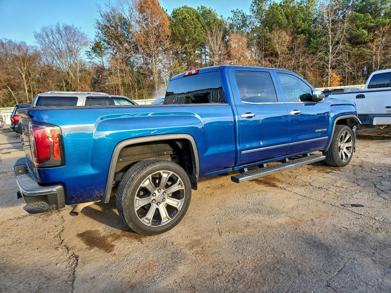 2017 GMC Sierra K1500 Slt - Фото 3