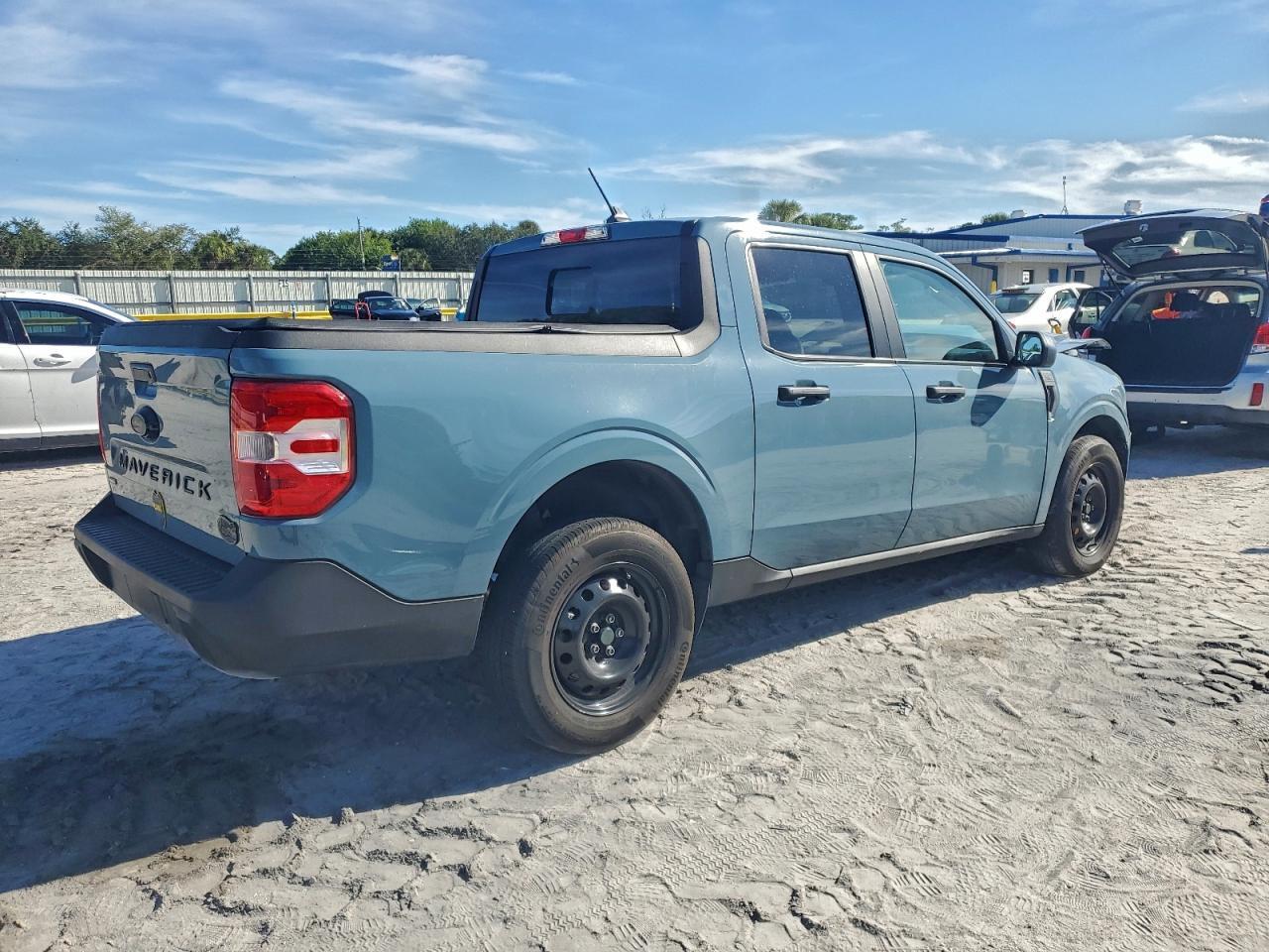 2023 Ford Maverick Xl - Image 3