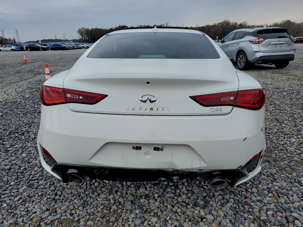 2019 Infiniti Q60 Pure - Image 6