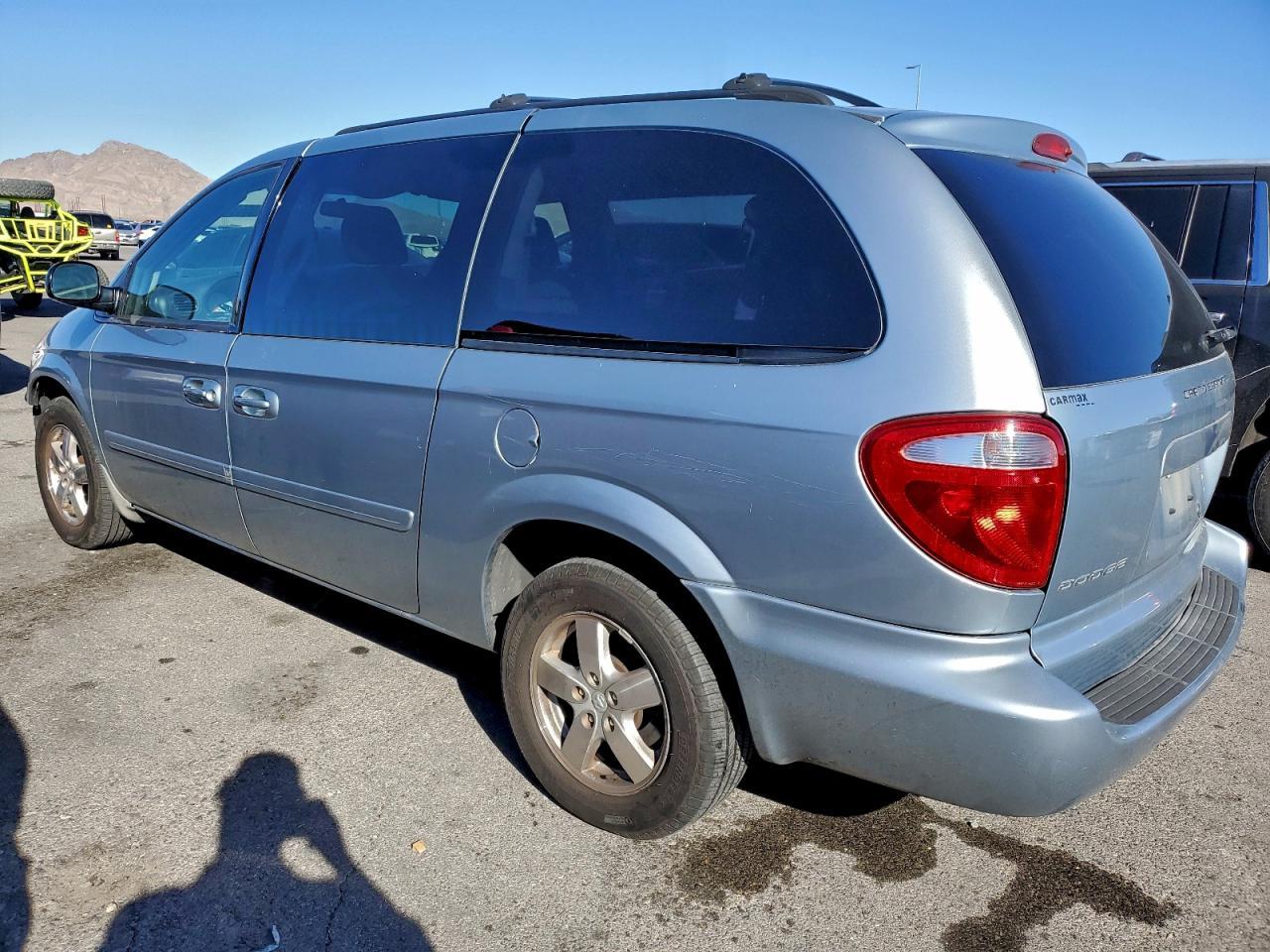 2006 Dodge Grand Caravan Sxt - Фото 2
