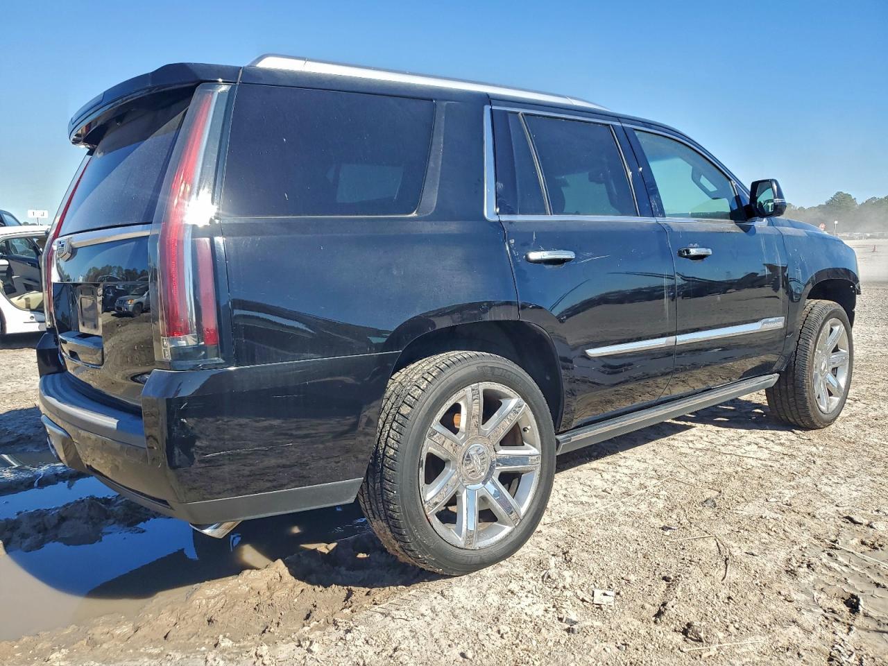 2015 Cadillac Escalade Premium - Фото 3