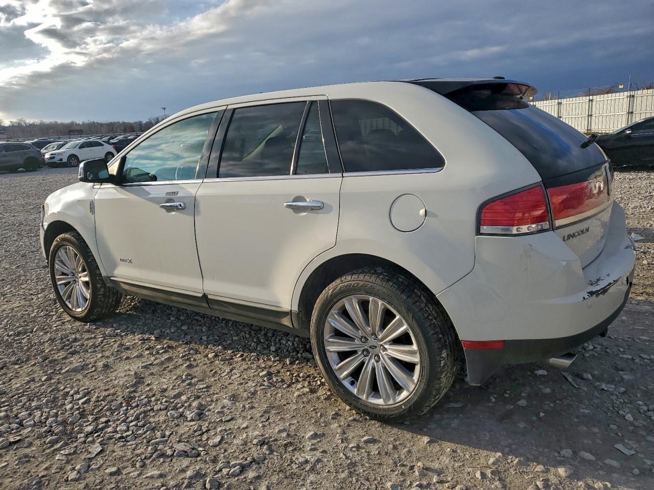 2009 Lincoln Townhouse Mkx - Фото 2