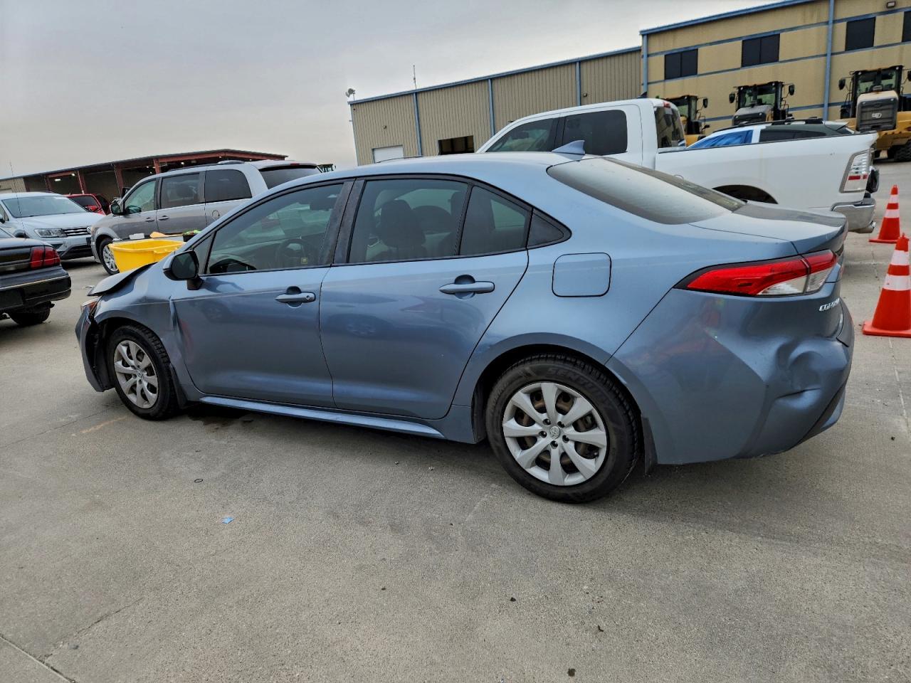 2020 Toyota Corolla Le - Фото 2