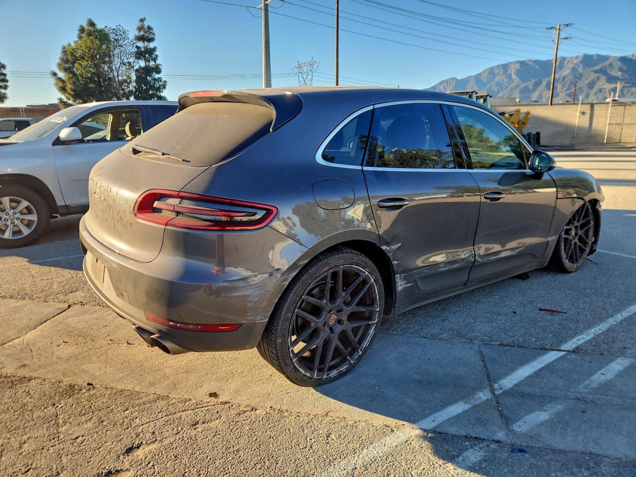 2016 Porsche Macan S - Фото 3