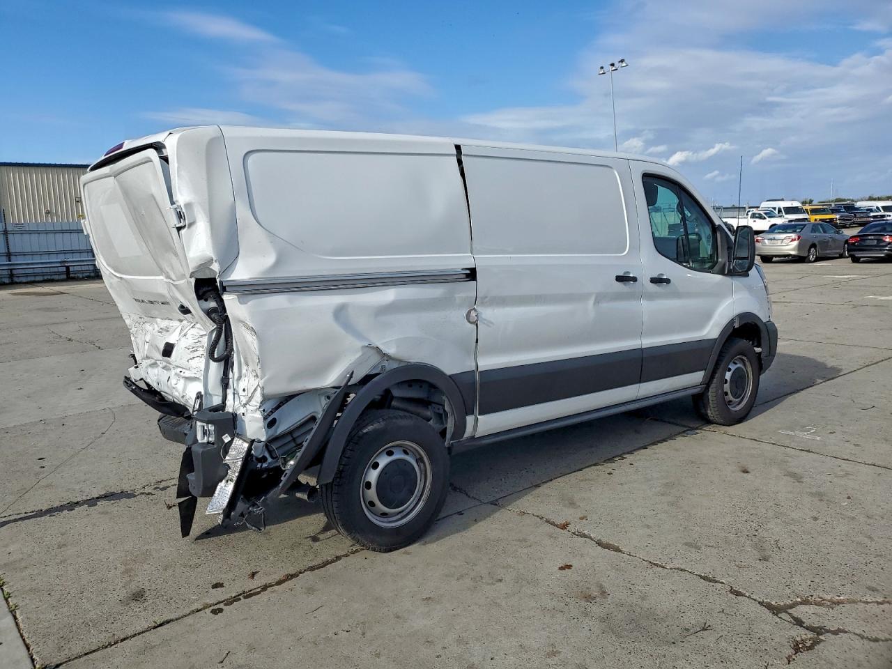 2024 Ford Transit T-250 Delivery Van - Фото 3