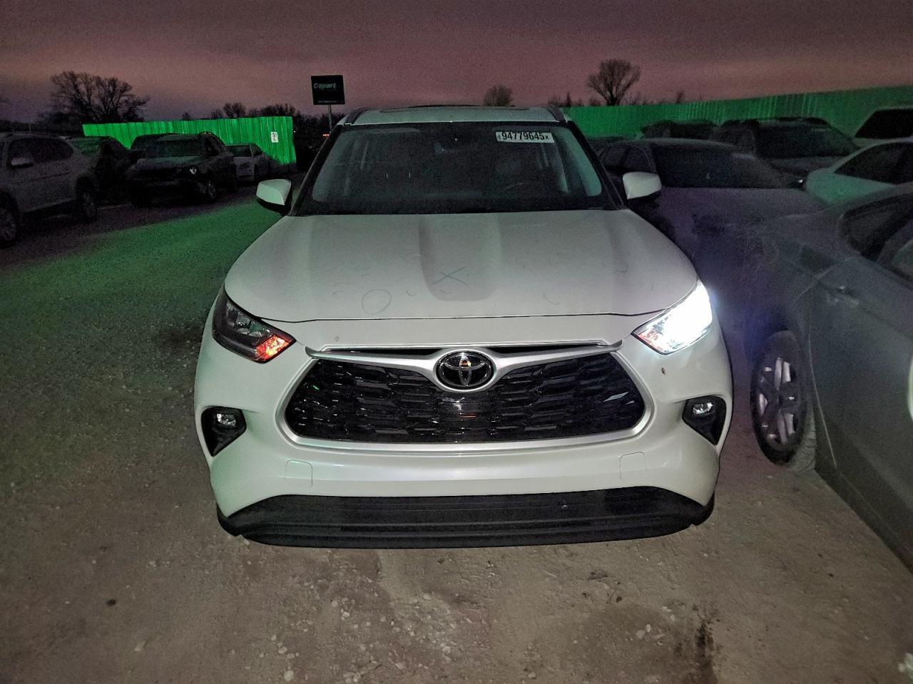 2020 Toyota Highlander Xle - Фото 5