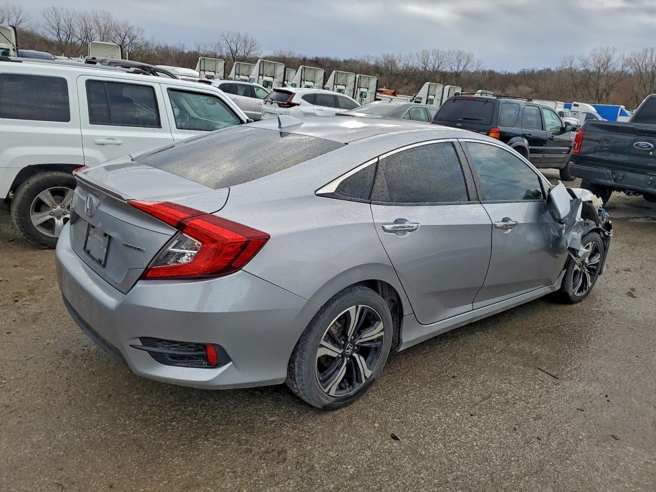 2016 Honda Civic - Фото 3