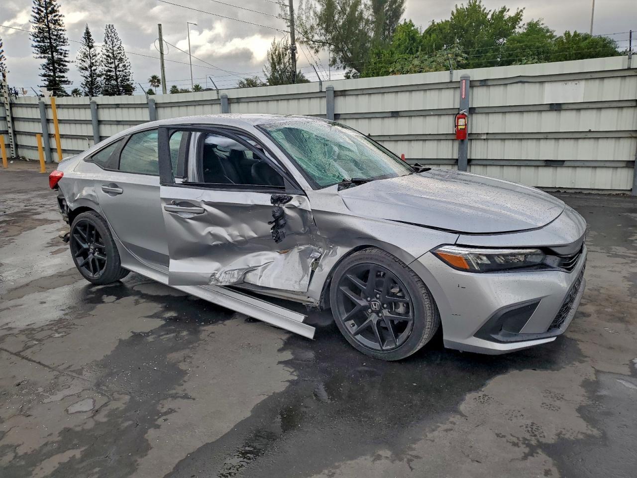 2024 Honda Civic Sport - Фото 4