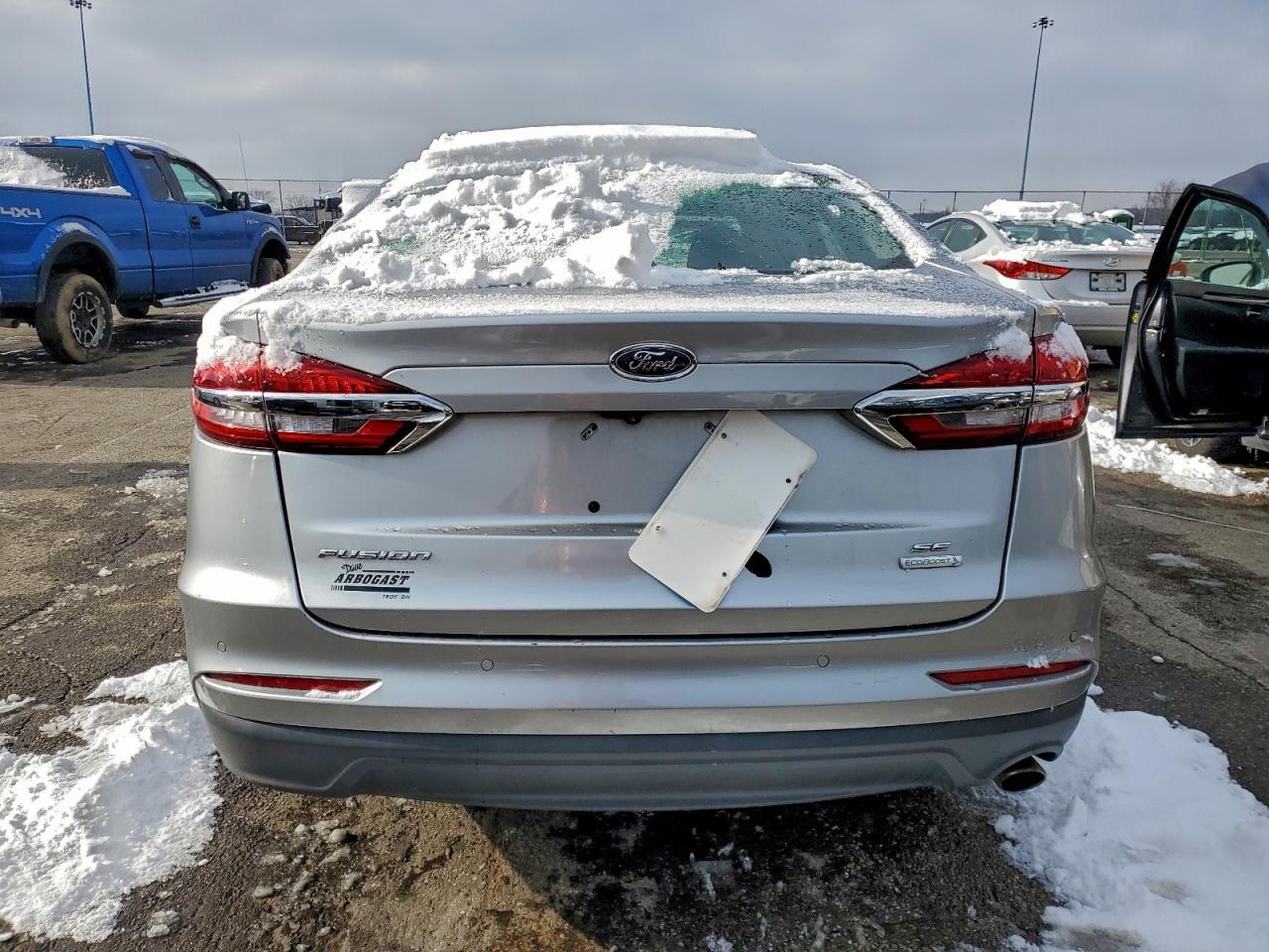 2020 Ford Fusion Se - Image 6