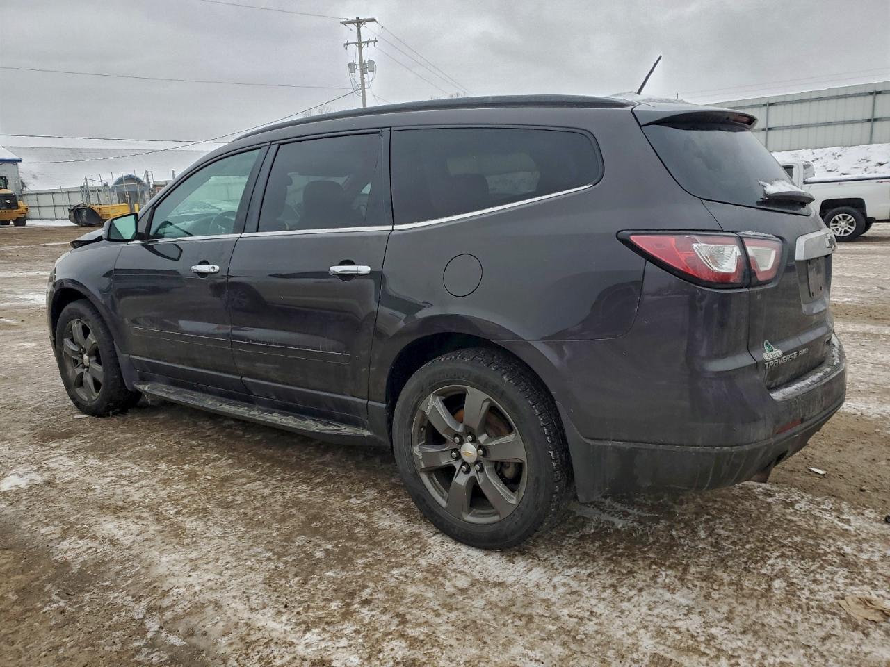 2017 Chevrolet Traverse Lt - Фото 2