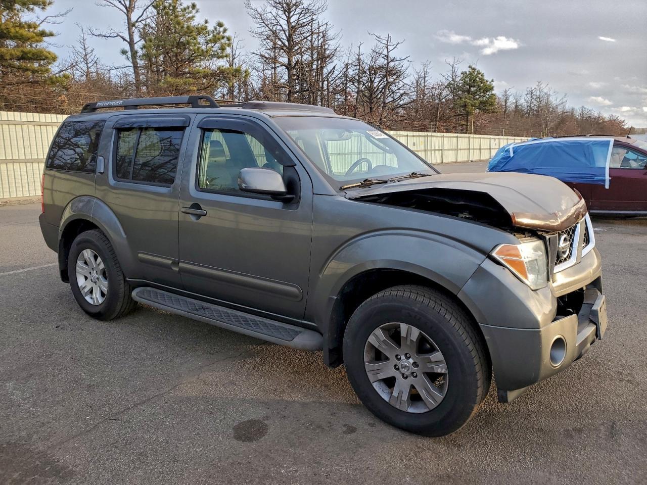 2006 Nissan Pathfinder Le - Image 4