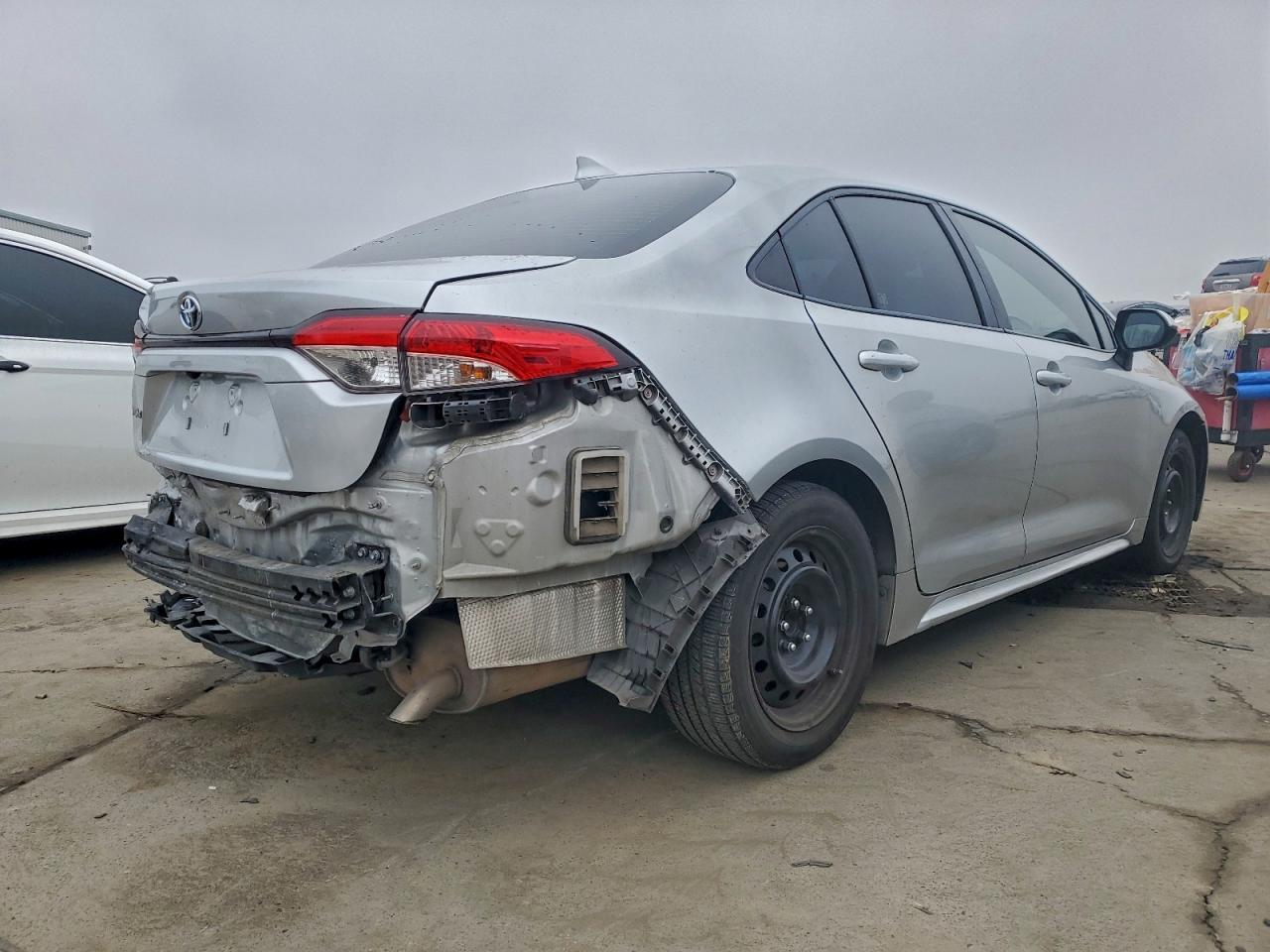 2020 Toyota Corolla Le - Фото 3