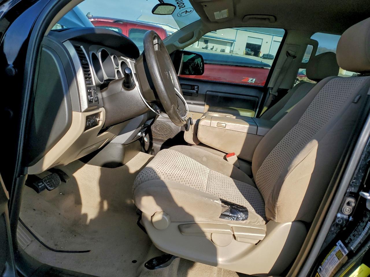 2010 Toyota Tundra Double Cab Sr5 - Image 7