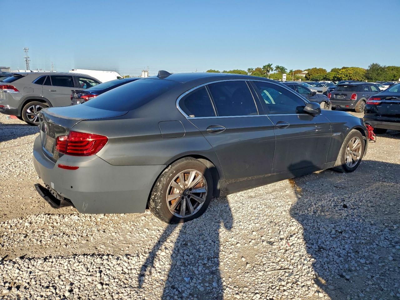 2014 BMW 528 I - Фото 3