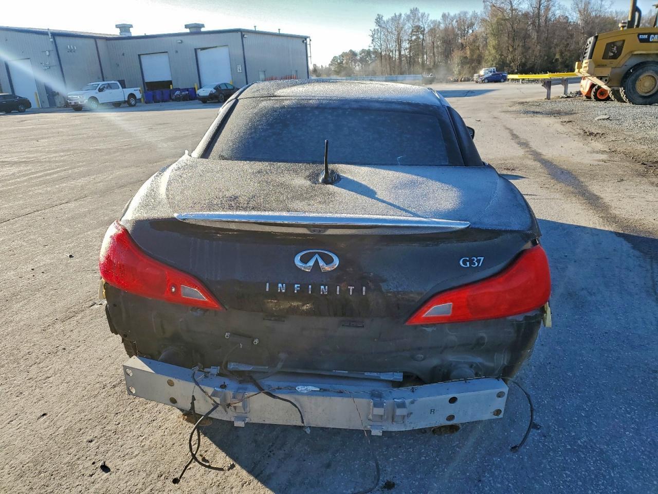2011 Infiniti G37 Base - Фото 6