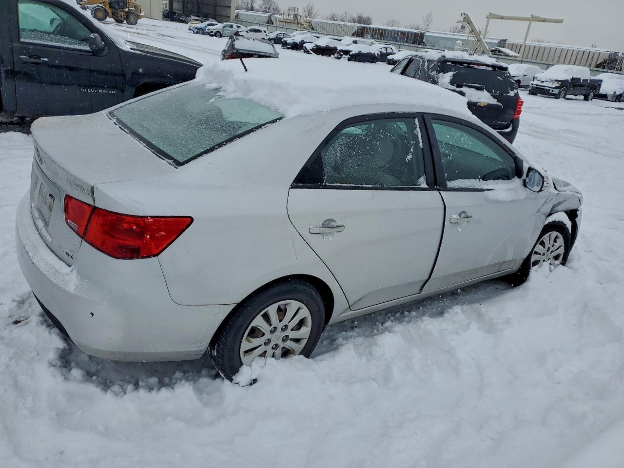 2010 Kia Forte Ex - Image 3