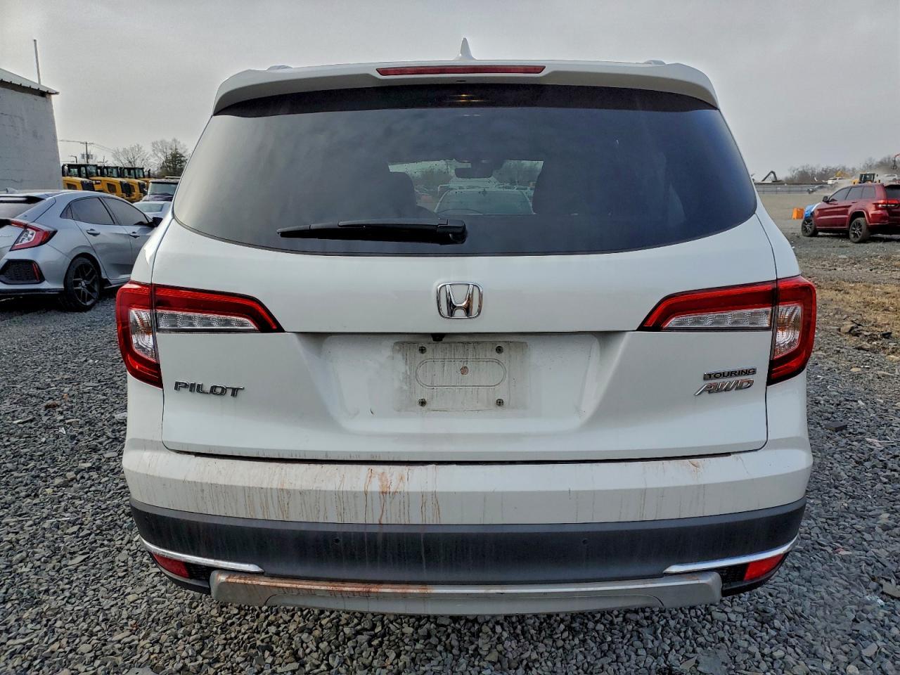 2022 Honda Pilot Touring - Image 6