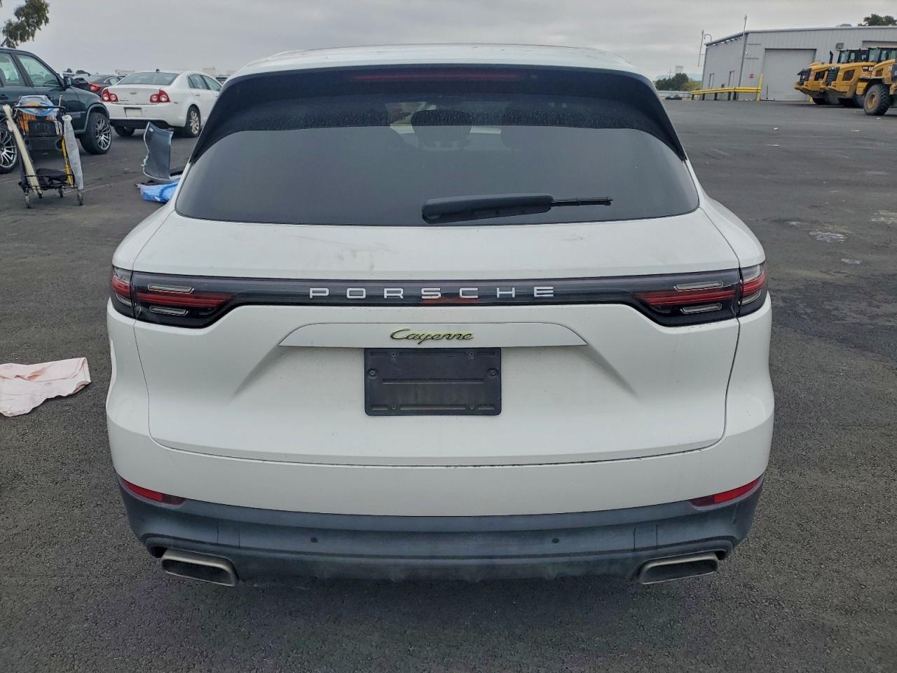 2020 Porsche Cayenne E-Hybrid - Фото 6