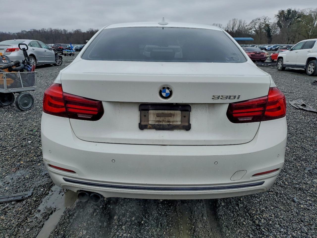 2018 BMW 330 I - Фото 6