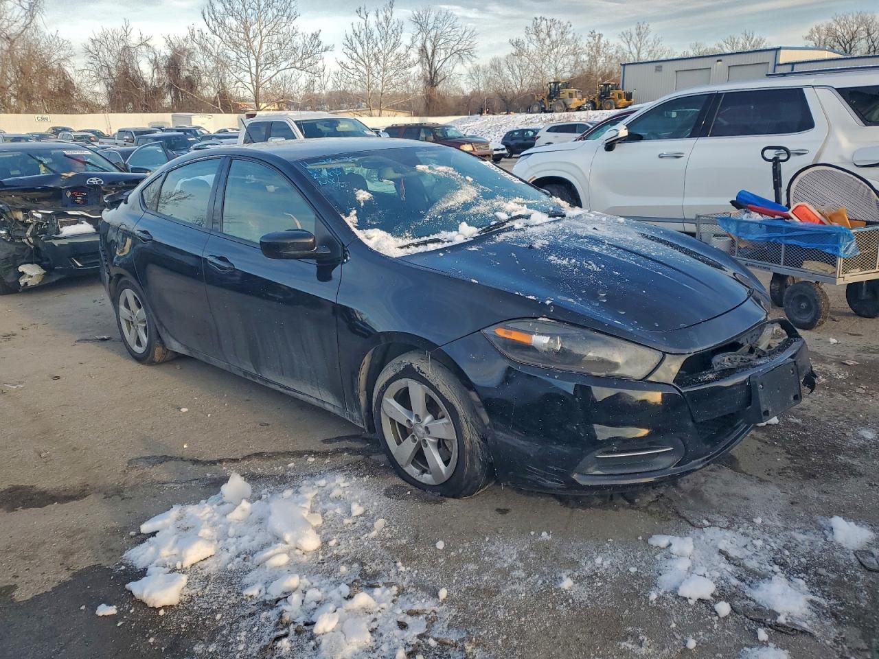 2016 Dodge Dart Sxt - Image 4