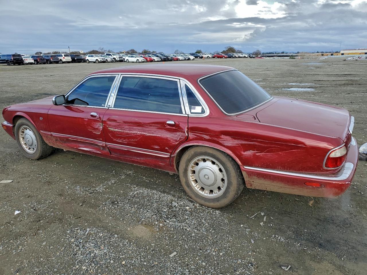 2000 Jaguar Vandenplas - Image 2