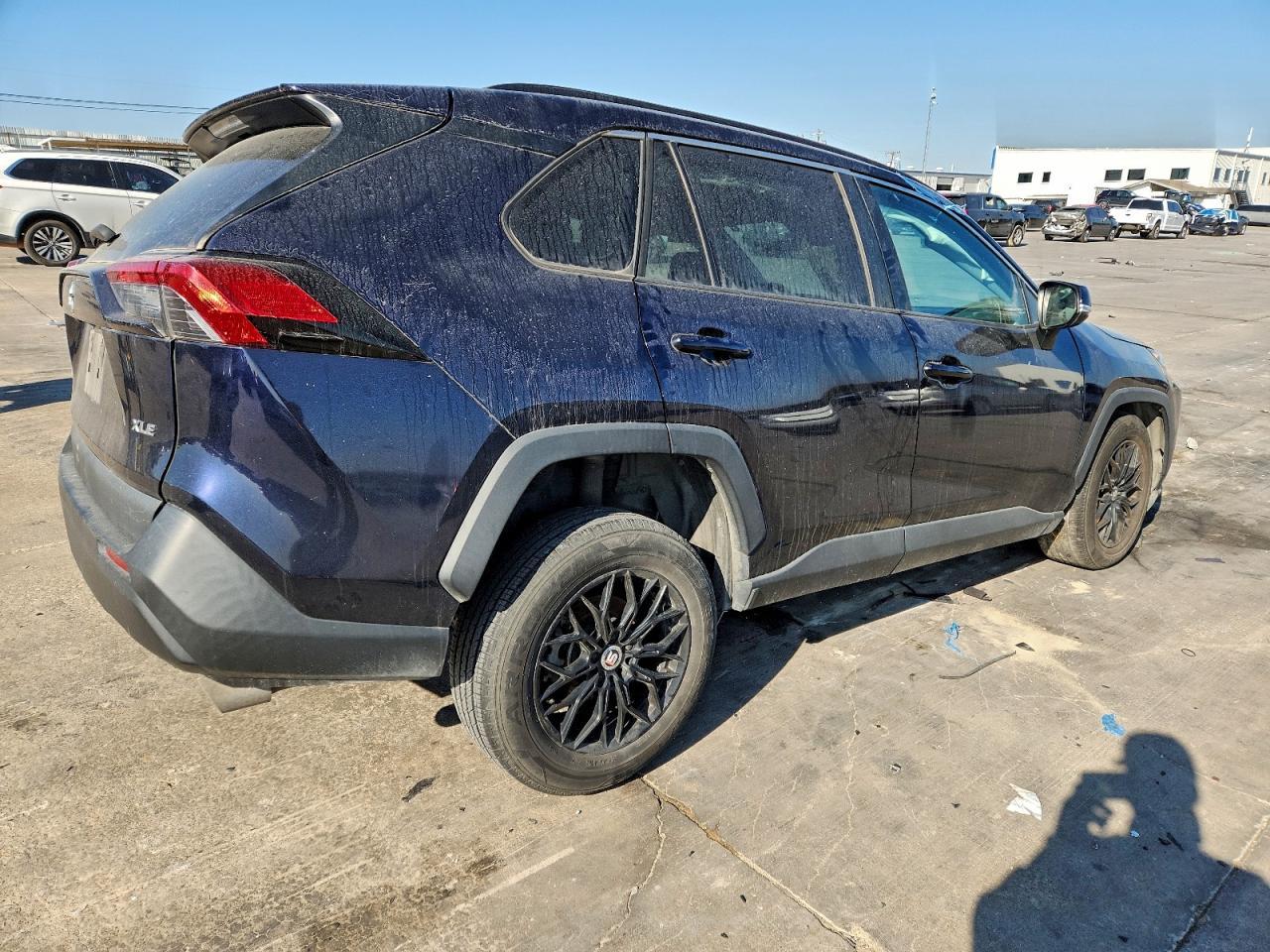 2021 Toyota Rav4 Xle - Image 3
