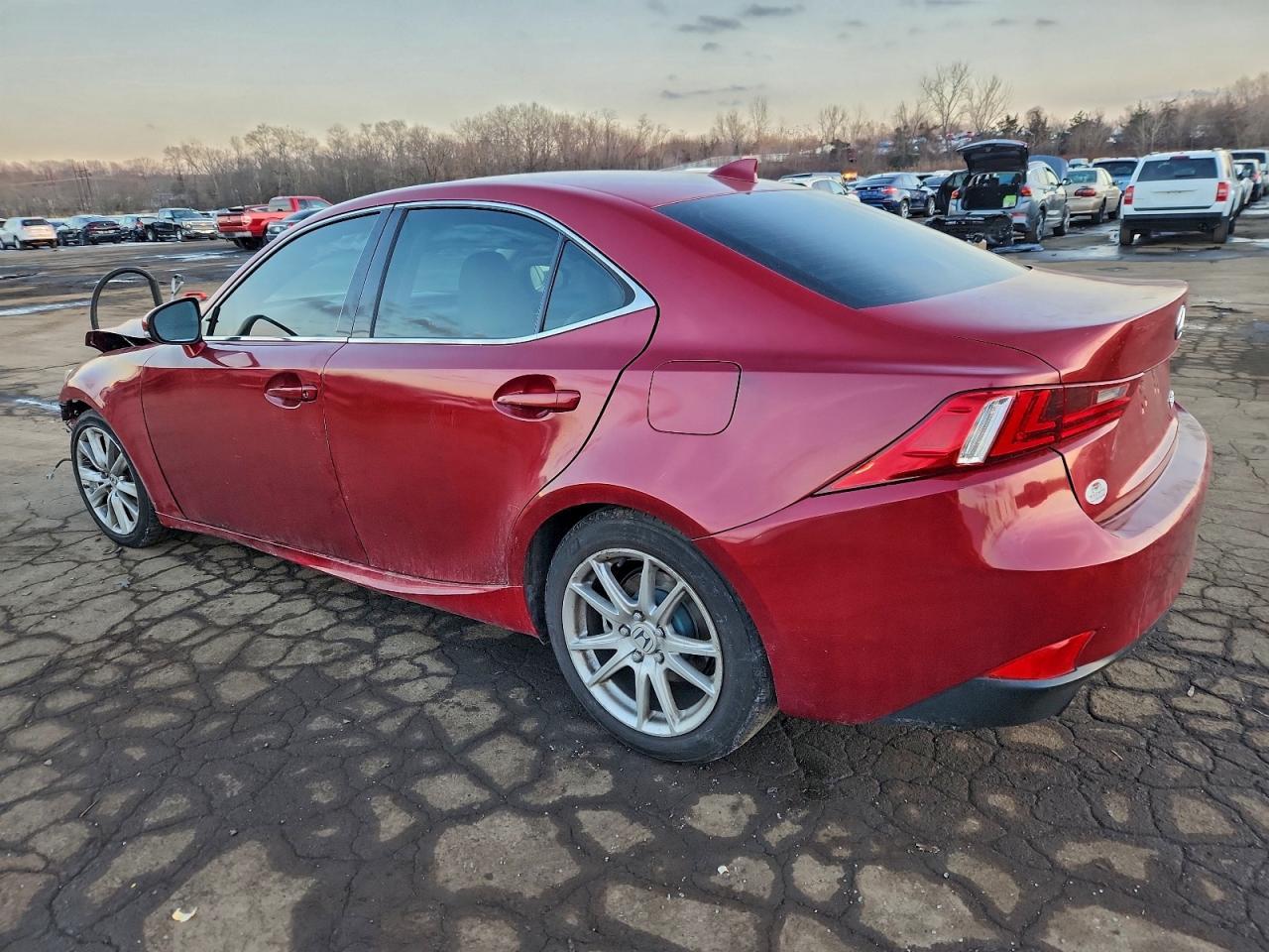 2015 Lexus Is 250 - Image 2