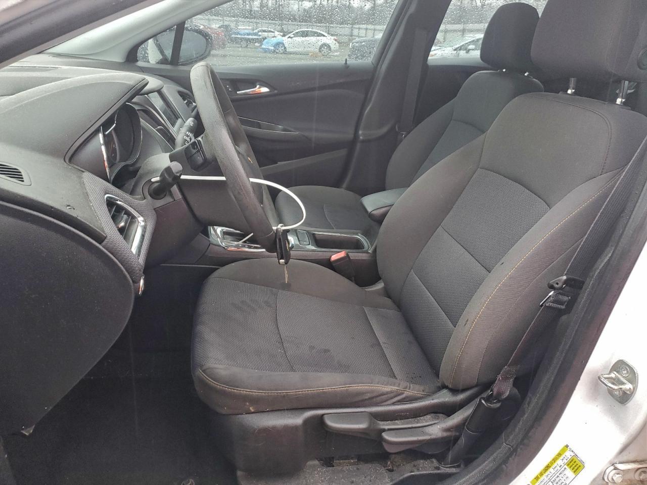 2019 Chevrolet Cruze Ls - Фото 7