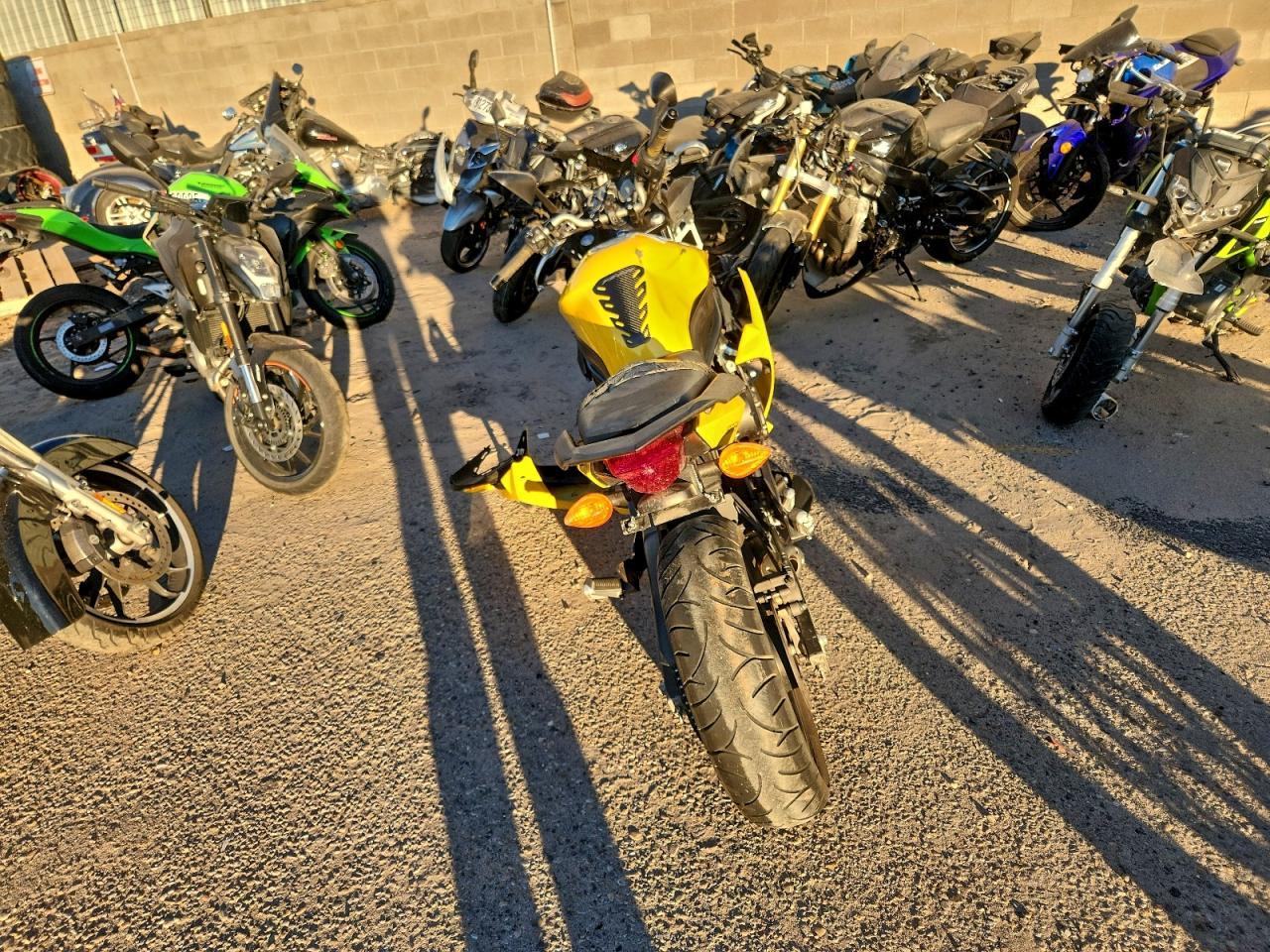 2009 Yamaha Fz6 R - Image 4