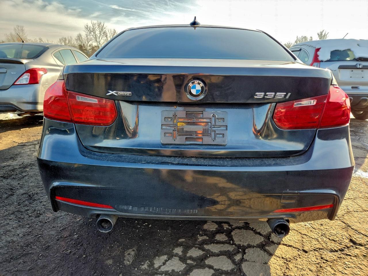 2013 BMW 335 Xi - Image 6