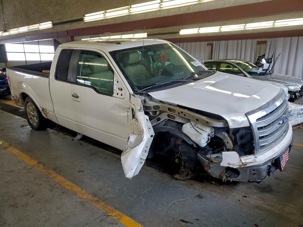 2013 Ford F150 Super Cab - Image 4