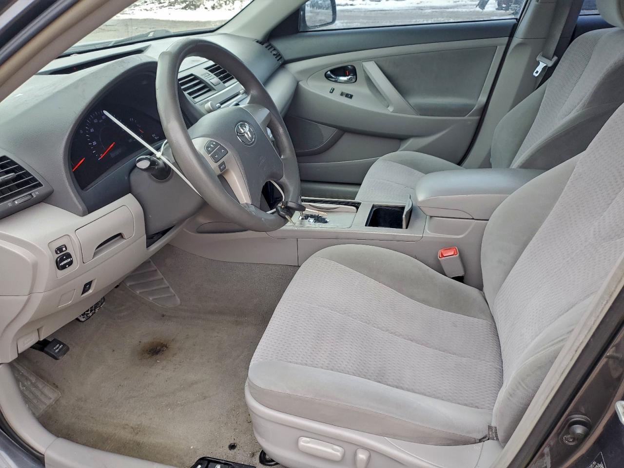 2011 Toyota Camry Base - Фото 7