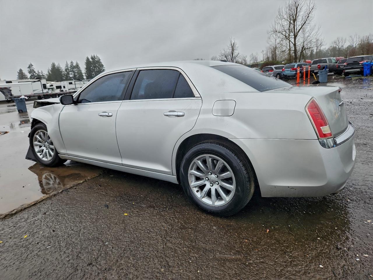 2012 Chrysler 300 Limited - Фото 2
