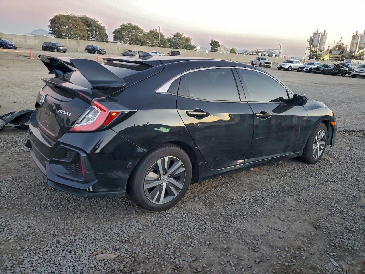 2020 Honda Civic Lx - Фото 3