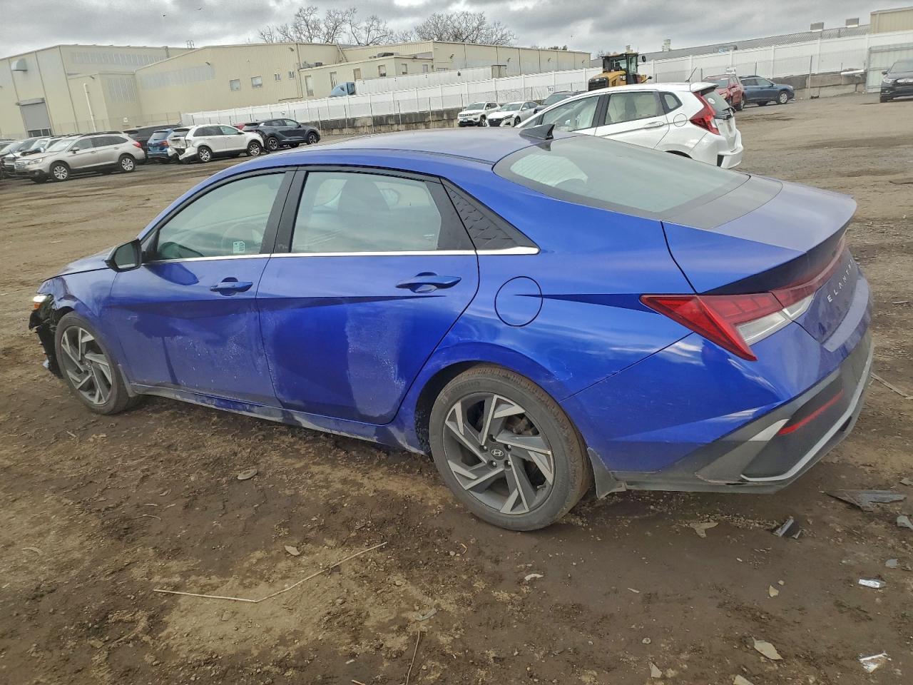 2024 Hyundai Elantra Sel - Фото 2