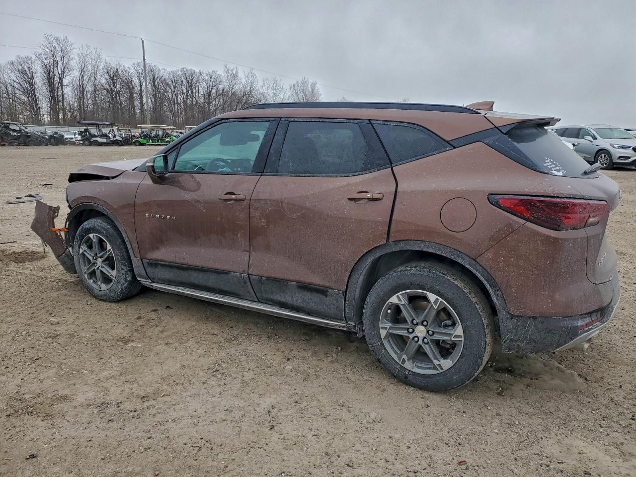 2023 Chevrolet Blazer 3Lt - Фото 2