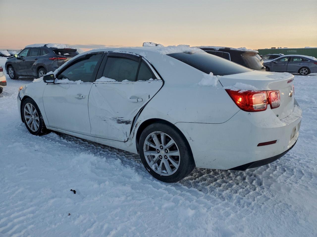 2015 Chevrolet Malibu 2Lt - Фото 2