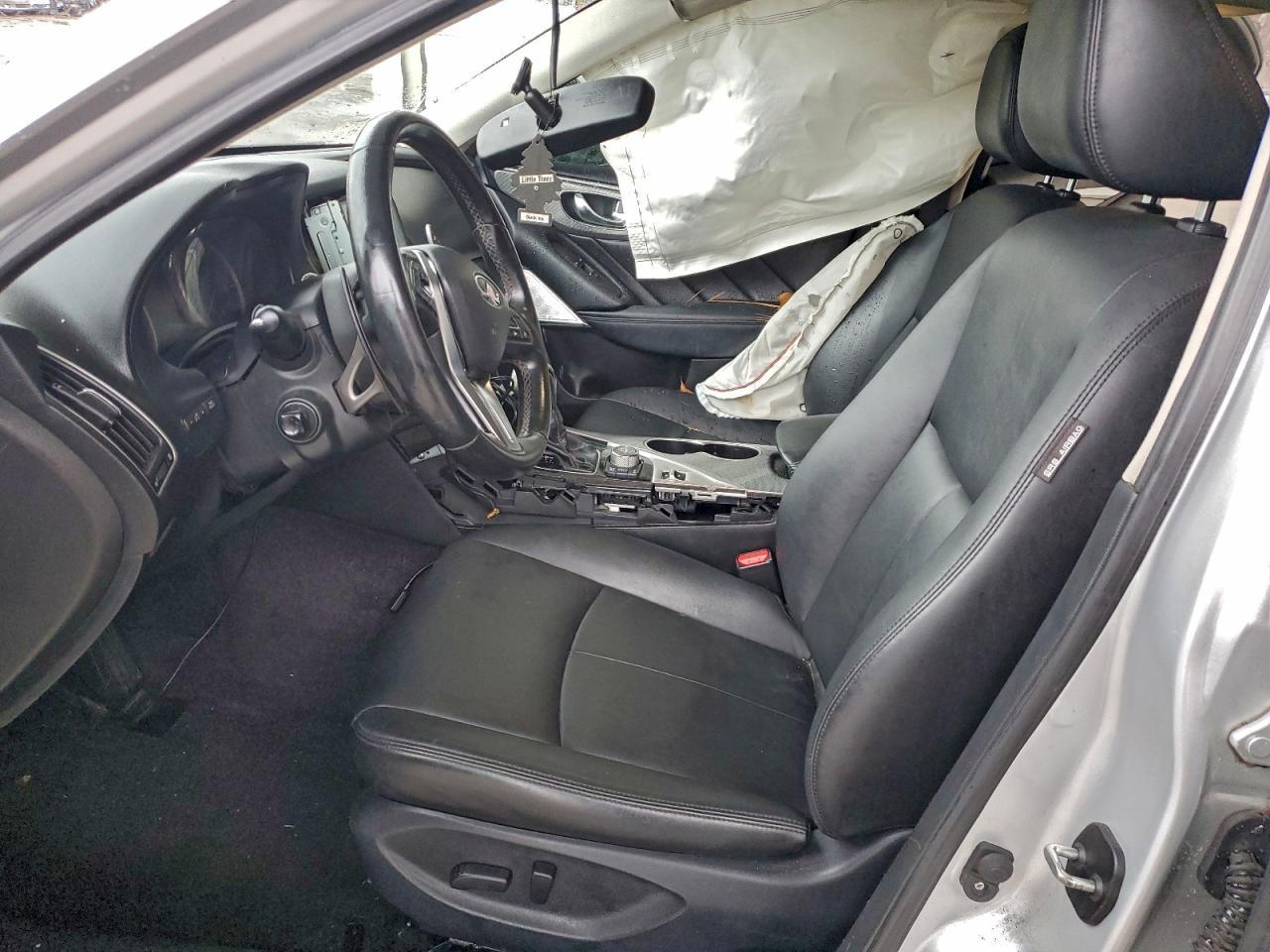 2017 Infiniti Q50 Premium - Image 7