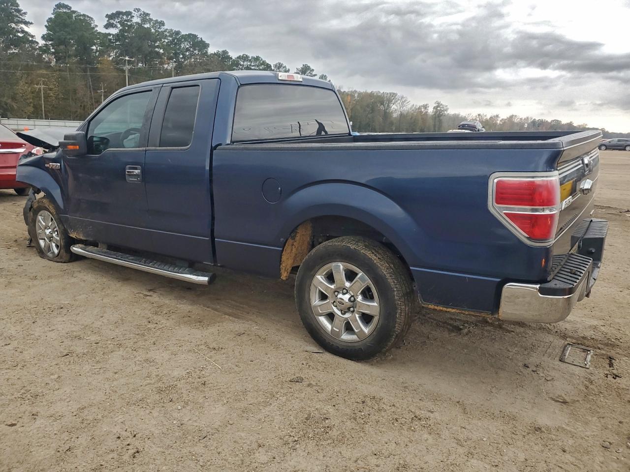2014 Ford F150 Super Cab - Фото 2