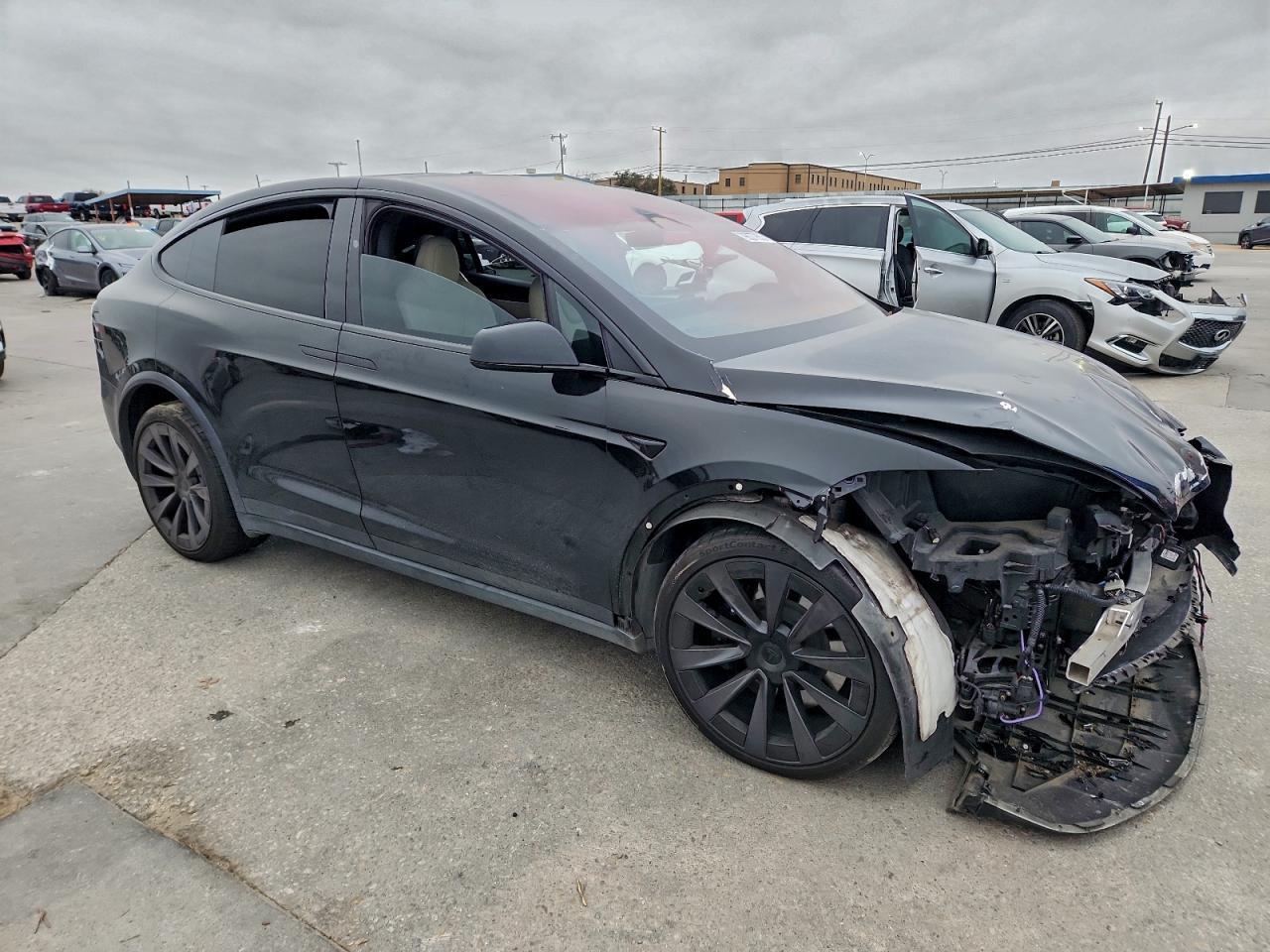 2023 Tesla Model X - Фото 4