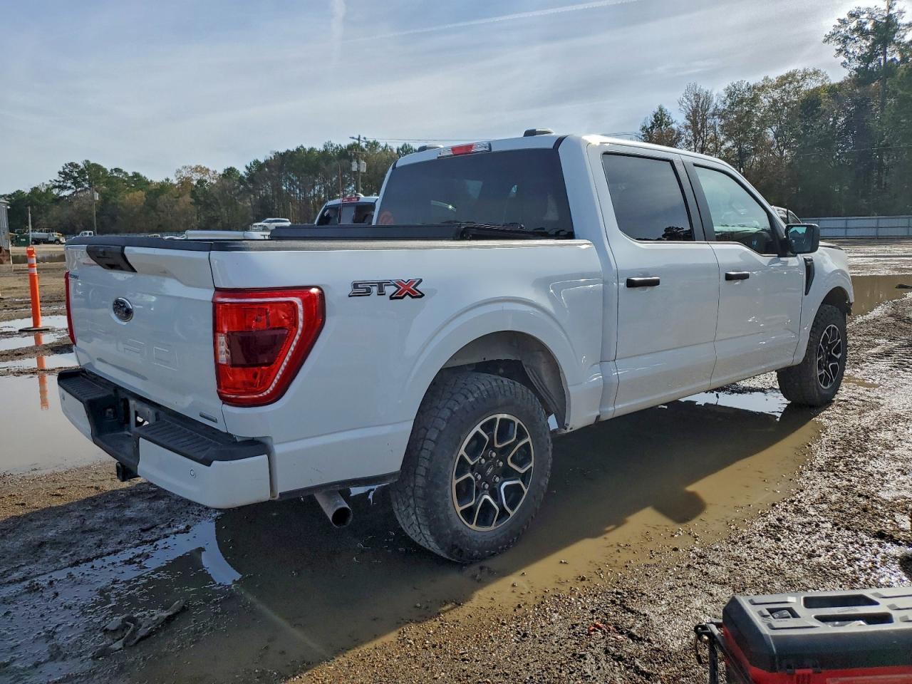 2023 Ford F150 Supercrew - Image 3