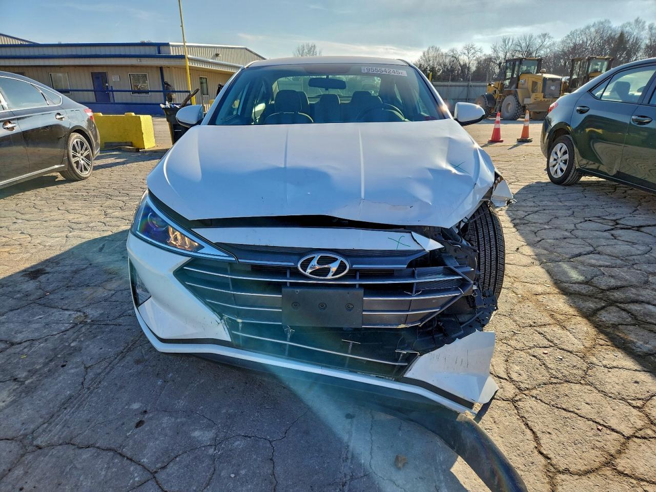 2019 Hyundai Elantra Se - Image 5