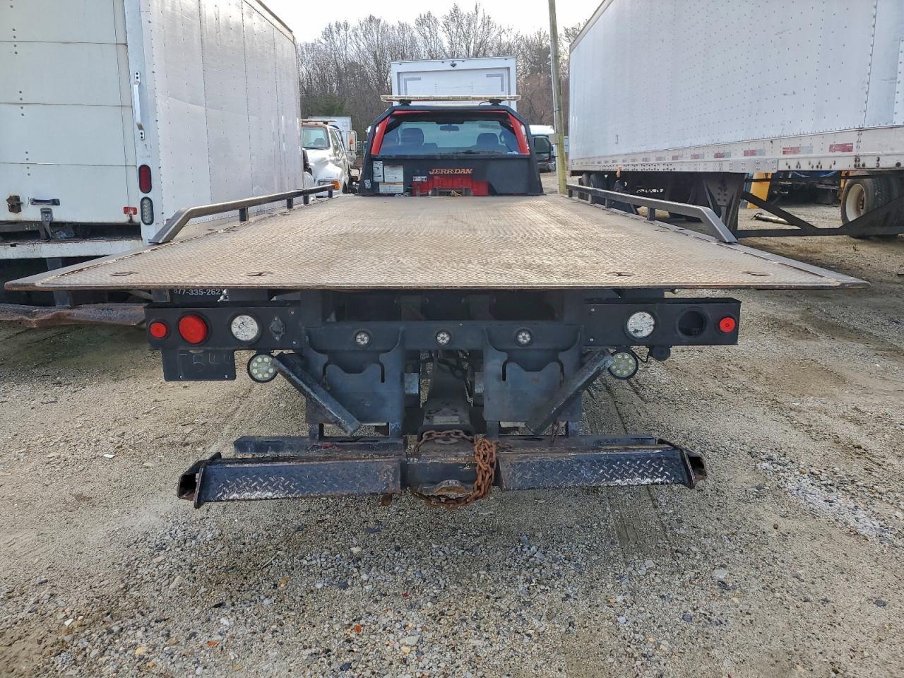 2019 Ford F550 Super Duty - Image 6