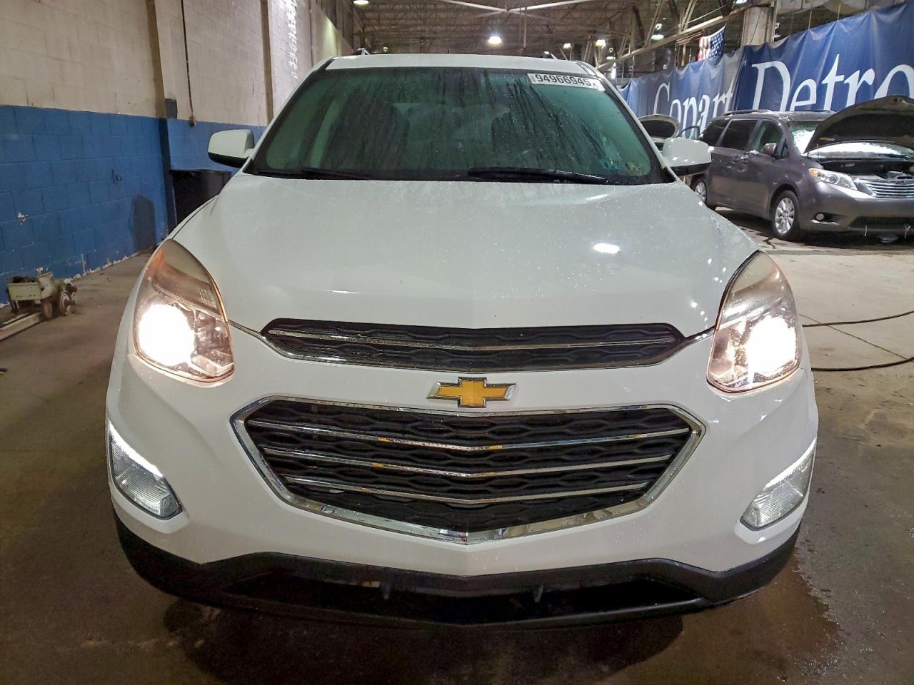 2017 Chevrolet Equinox Lt - Image 5